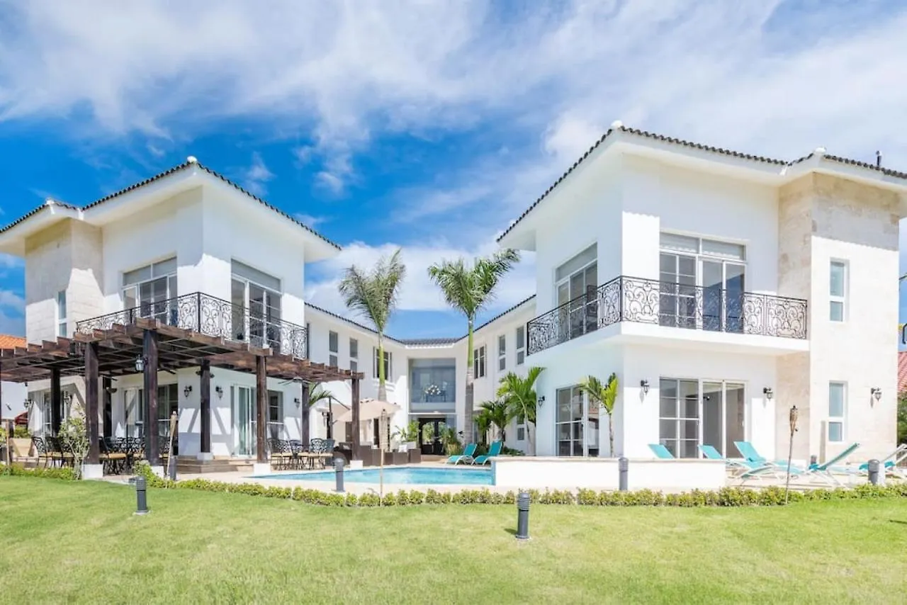 Villa Paraiso Lake Front Villa With Chef And Maids Punta Cana